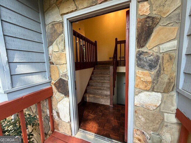 Foto del edificio - 4069 Shady Dr NW