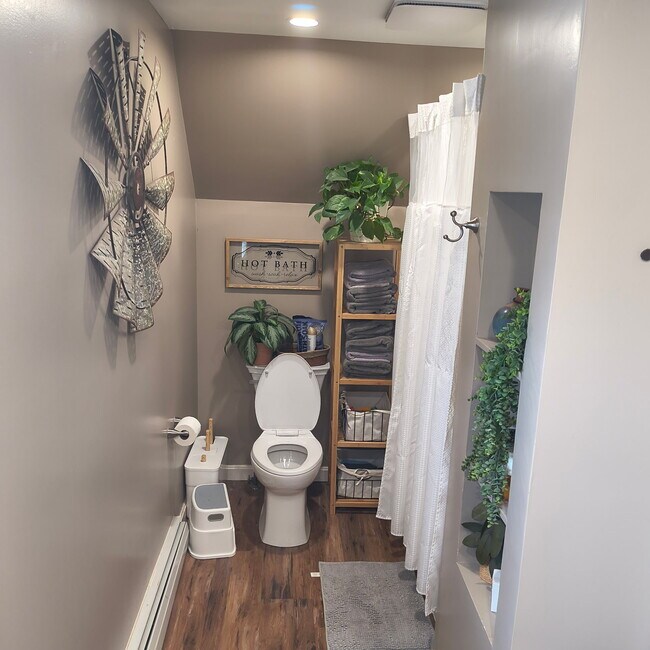 Foto del edificio - 441 Bartlett St