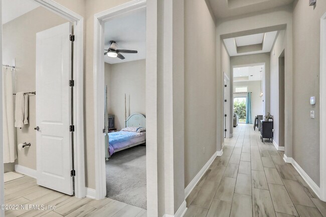 Foto del edificio - 277 Parkbluff Cir