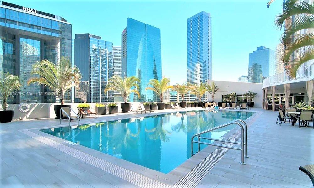 Primary Photo - 1250 S Miami Ave