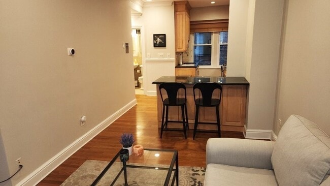 Foto del edificio - 100 Legends Way