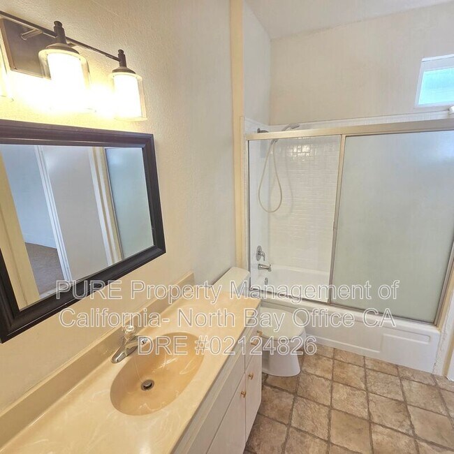 Foto del edificio - 311 8th St