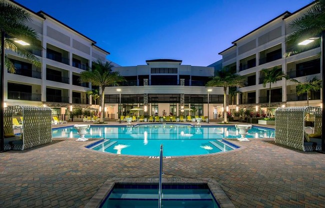 Central Gardens Grand Apartments Apartments Palm Beach Gardens