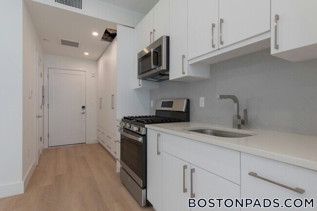 Foto del edificio - 1127 Harrison Ave