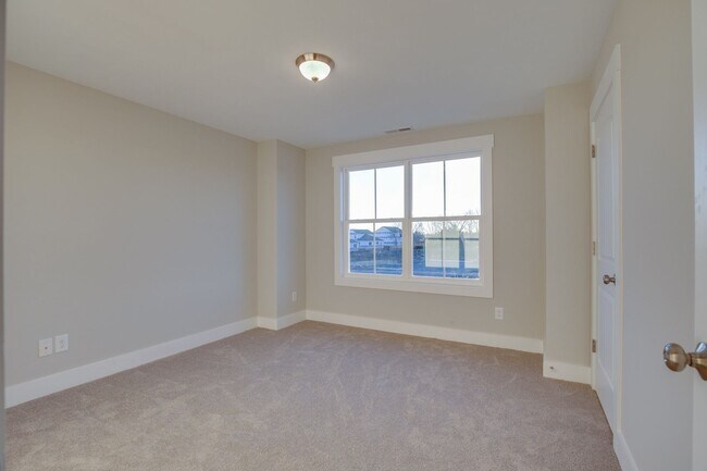 Foto del edificio - Townhome For Lease