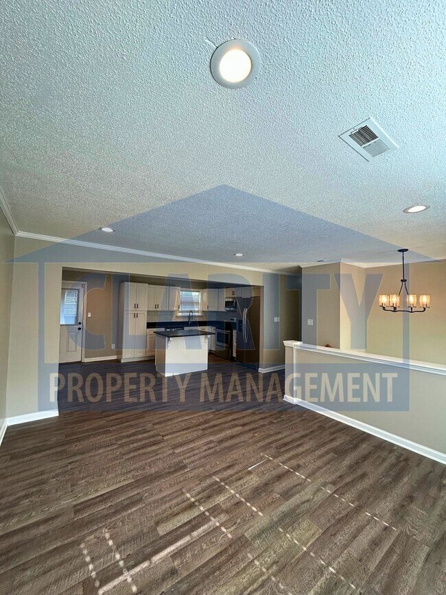 Foto del edificio - 327 Homestead St NE