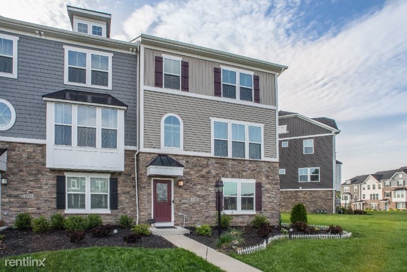 Primary Photo - 3 br, 2.5 bath Townhome - 1021 Coldstream Dr.