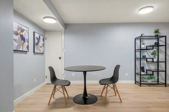 Photo du bâtiment - 119 Sunbank Way SE