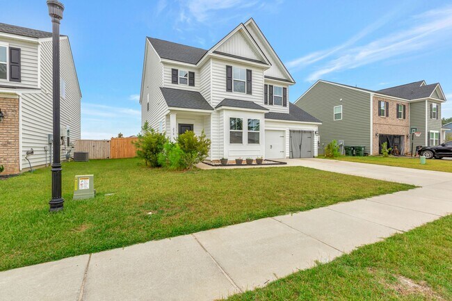 Foto del edificio - Live the Cane Bay Lifestyle – Stunning 5BR...