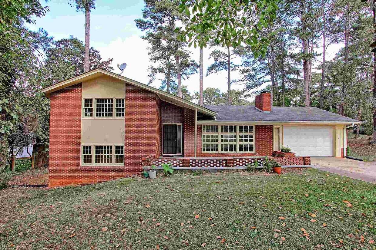 Primary Photo - 4080 Rainbow Dr