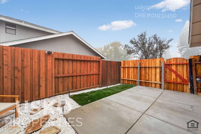 Building Photo - 3369 Zenobia Way