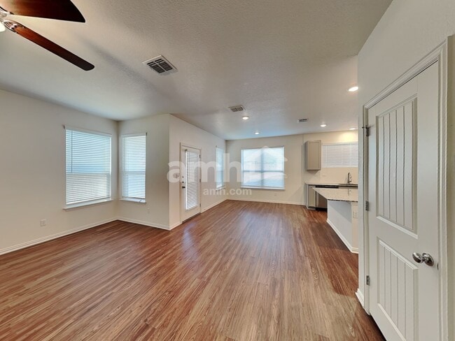 Building Photo - 344 Aspen Waters