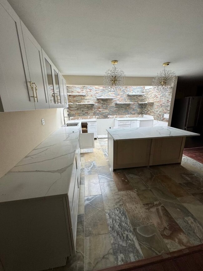 Foto del edificio - 14127 Sandfield Dr