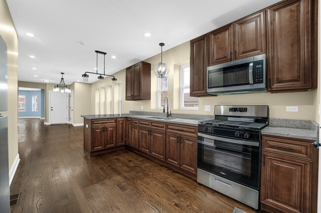 Foto del edificio - 7316 S Rockwell St