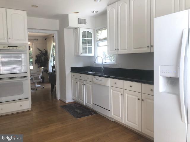 Foto principal - 7330 Lewinsville Park Ct