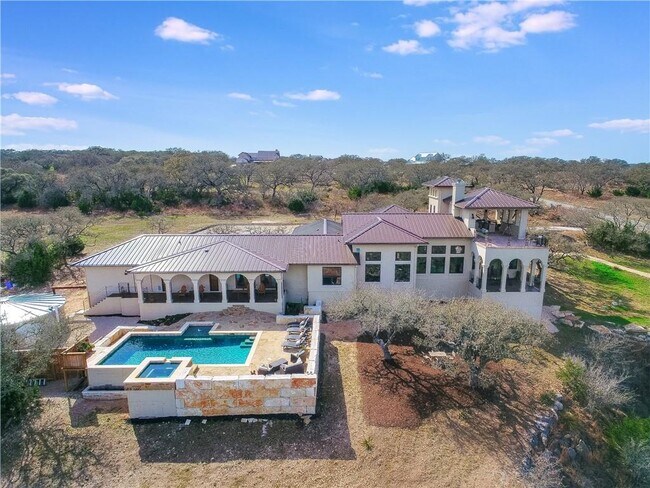 Building Photo - 3353 Tuscany Dr
