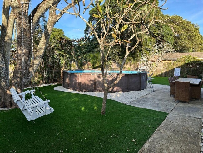 Foto del edificio - 5131 SW 6th St