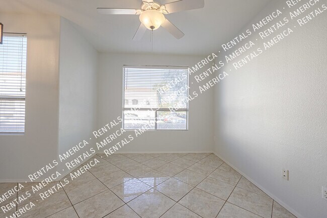 Foto del edificio - Spacious 1bd/1bth Condo in Phoenix