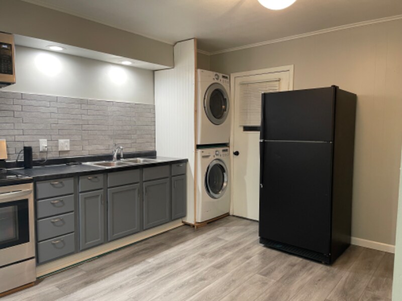 403 N St, Appleton, WI 54914 Room for Rent in Appleton, WI