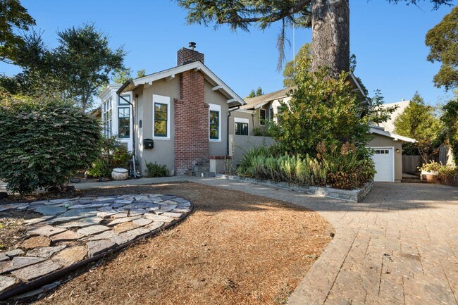 Foto del edificio - 826 Walnut Ave