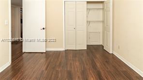 Foto del edificio - 4 br, 2.5 bath Townhome - 8980 Palm Tree Ln