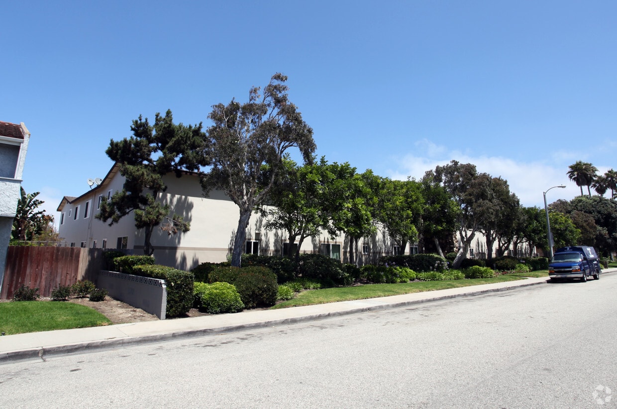 5009 Nautilus St, Oxnard, CA 93035 Apartments in Oxnard, CA