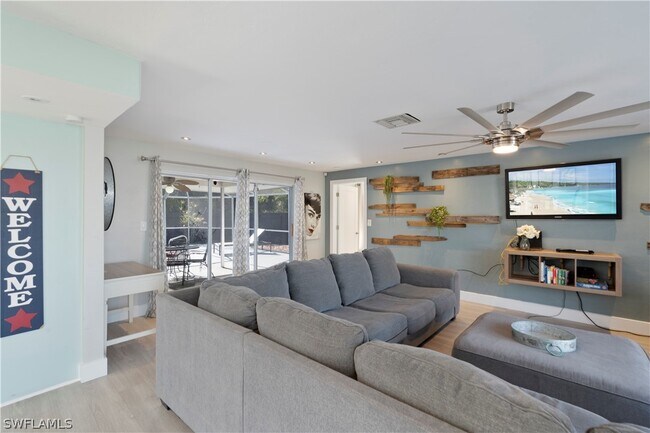 Building Photo - 7328 Pebble Beach Rd