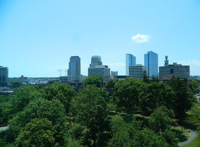 Foto del edificio - 30 Lake St