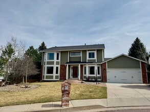 Building Photo - 35 Lowick Dr