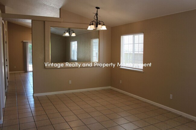 Building Photo - Just Back On The Renal Market Cozy 3 Bedro...