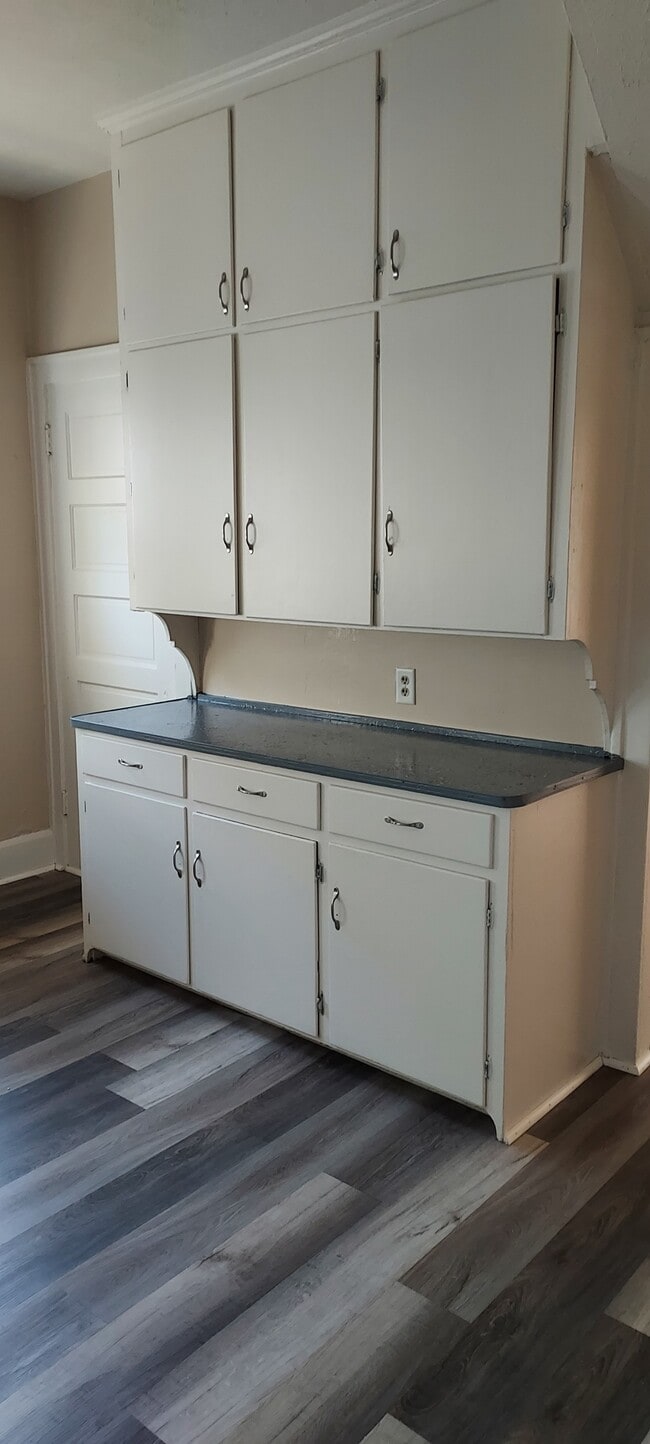 Building Photo - 1535 West St