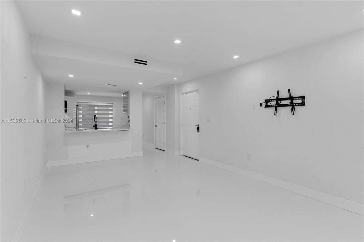 Foto principal - 14911 SW 82nd Terrace