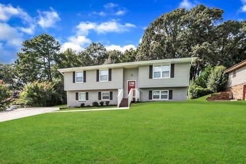 Building Photo - 2061 Windsor Ln SW