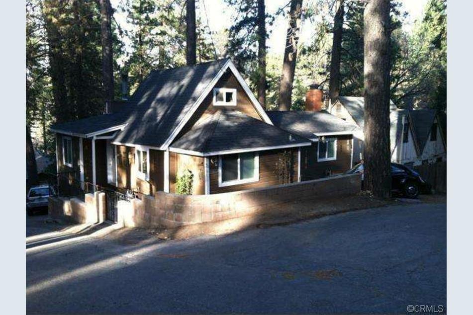22864 Alder Ln, Crestline, CA 92325 House for Rent in Crestline, CA