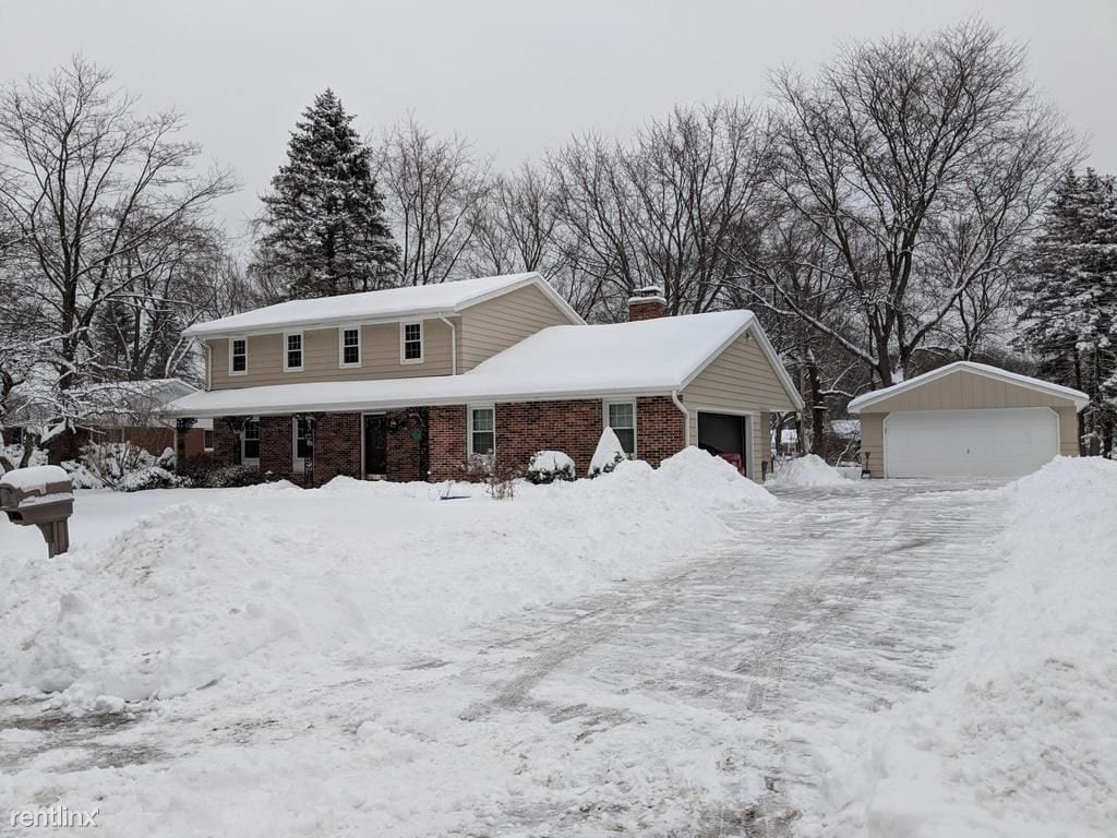 Primary Photo - 1116 W Montclaire Ave