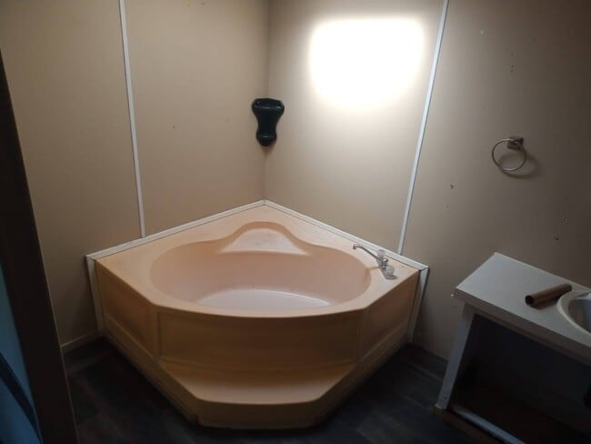 Building Photo - 2651 Windy Hill Rd