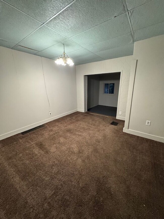 Foto del edificio - 2510 Birchwood Ave