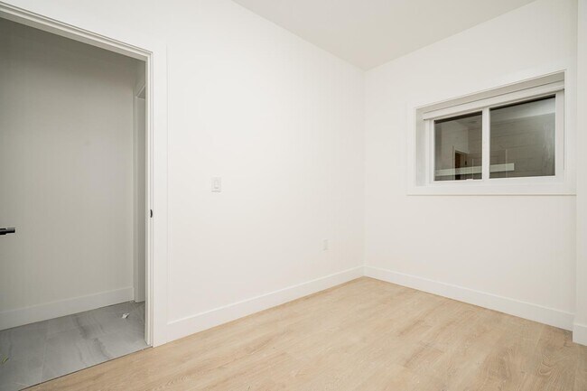 Photo du bâtiment - Basement-19xx 168TH STREET