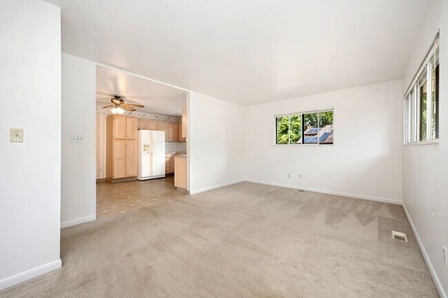 Foto del edificio - 1024 Oxford Ln