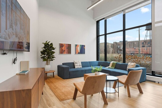 Foto del edificio - 853 W Blackhawk St