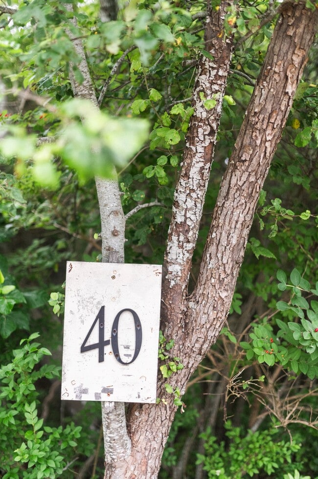 Foto del edificio - 40 Ditch Plains Rd