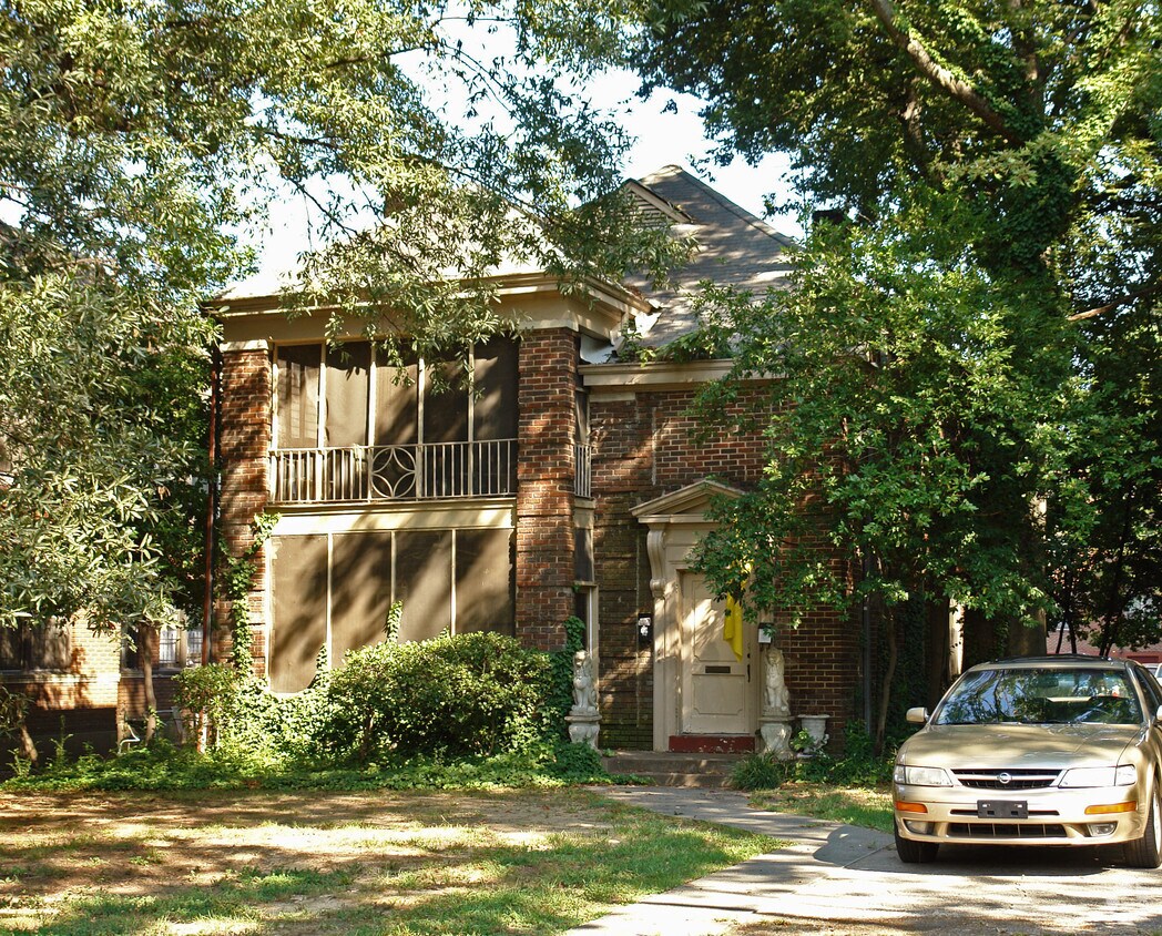 21622166 Washington Ave, Memphis, TN 38104 Apartments in Memphis, TN