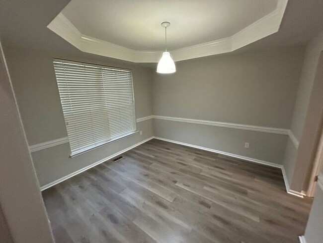 Building Photo - **Spacious 4-Bedroom Home with Walk-In Clo...