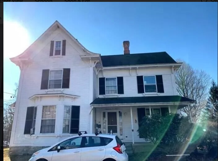 Primary Photo - 81 Grove St
