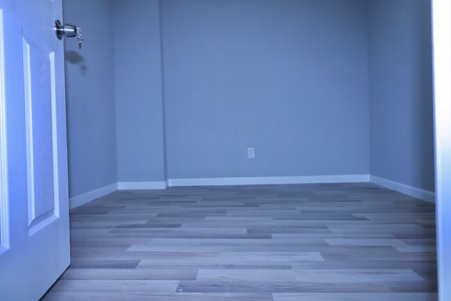 Building Photo - 6259 Sewells Point Rd