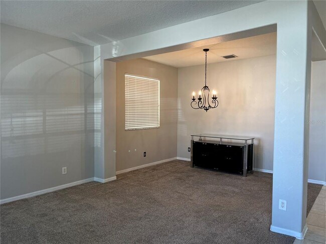 Building Photo - 17930 Cunningham Ct