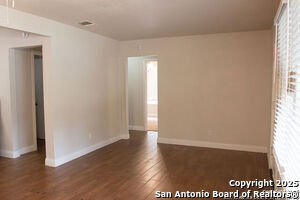 Building Photo - 4618 Neer Ave