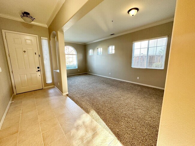 Building Photo - 4 br, 2 bath House - 1067 Sleepy Hollow Road
