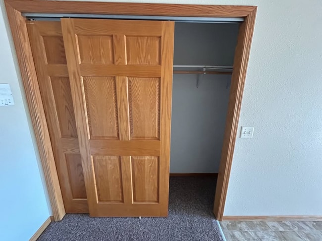 Foto del edificio - 1721 W 5th St