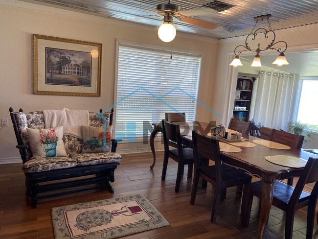 Foto del edificio - 1646 Terral Island Rd